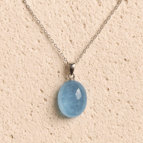 “Deep Calm” Pendant in Aquamarine