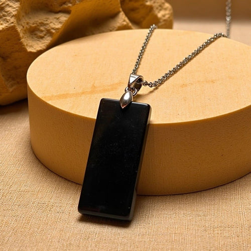 “Elegance & Power” Pendant in Natural Stone