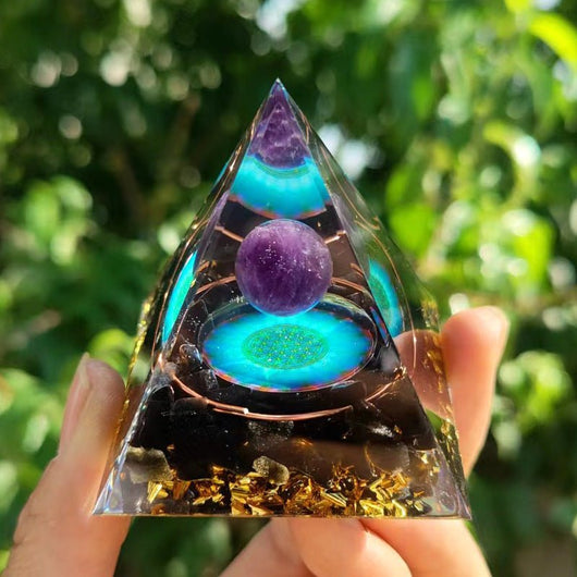 Enchanted Mystique: Orgonite Crystal Energy - Flower of Life - SPIRAD