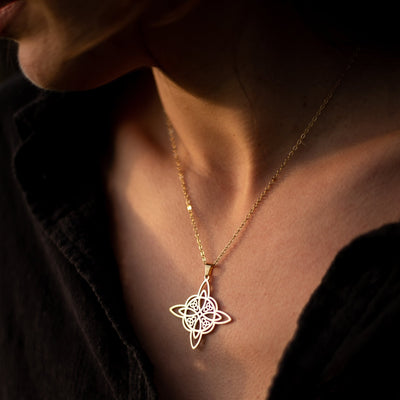 “Eternal Protection” Pendant in Witch’s Knot - SPIRAD