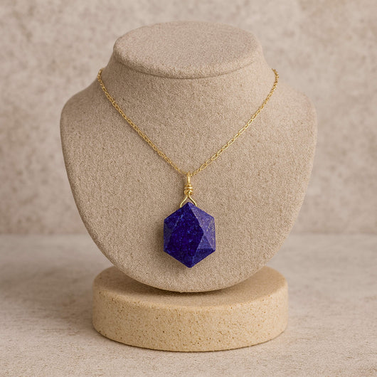 “Guardian Star” Pendant in Lapis Lazuli or Labradorite - SPIRAD