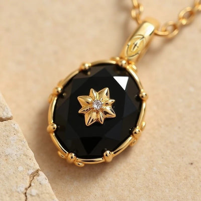 “Nocturnal Mystery” Pendant in Black Agate - SPIRAD