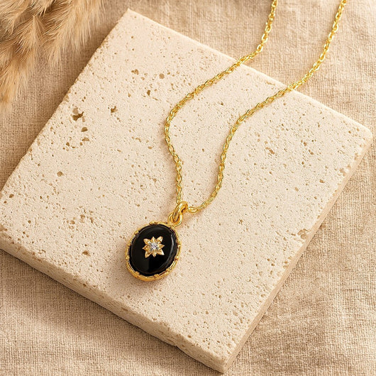 “Nocturnal Mystery” Pendant in Black Agate - SPIRAD