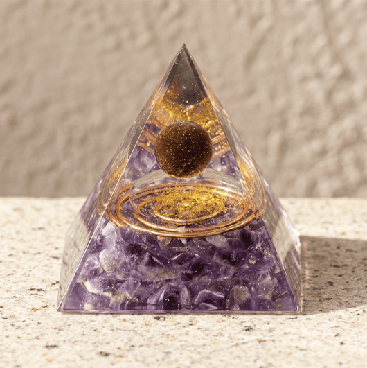 Orgonite Pyramid in Amethyst - SPIRAD