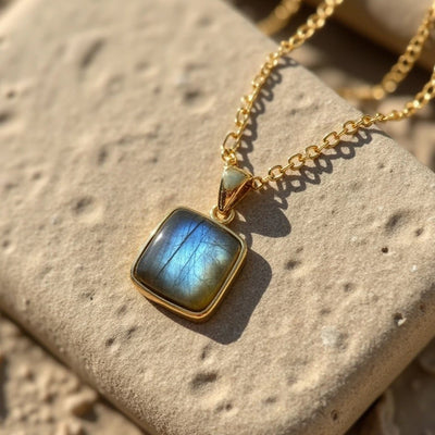 “Shield of Light” Pendant in Labradorite - SPIRAD