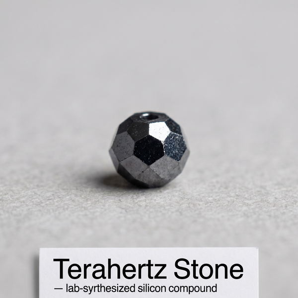 thz-nck-v3-s5-stone-facets.png